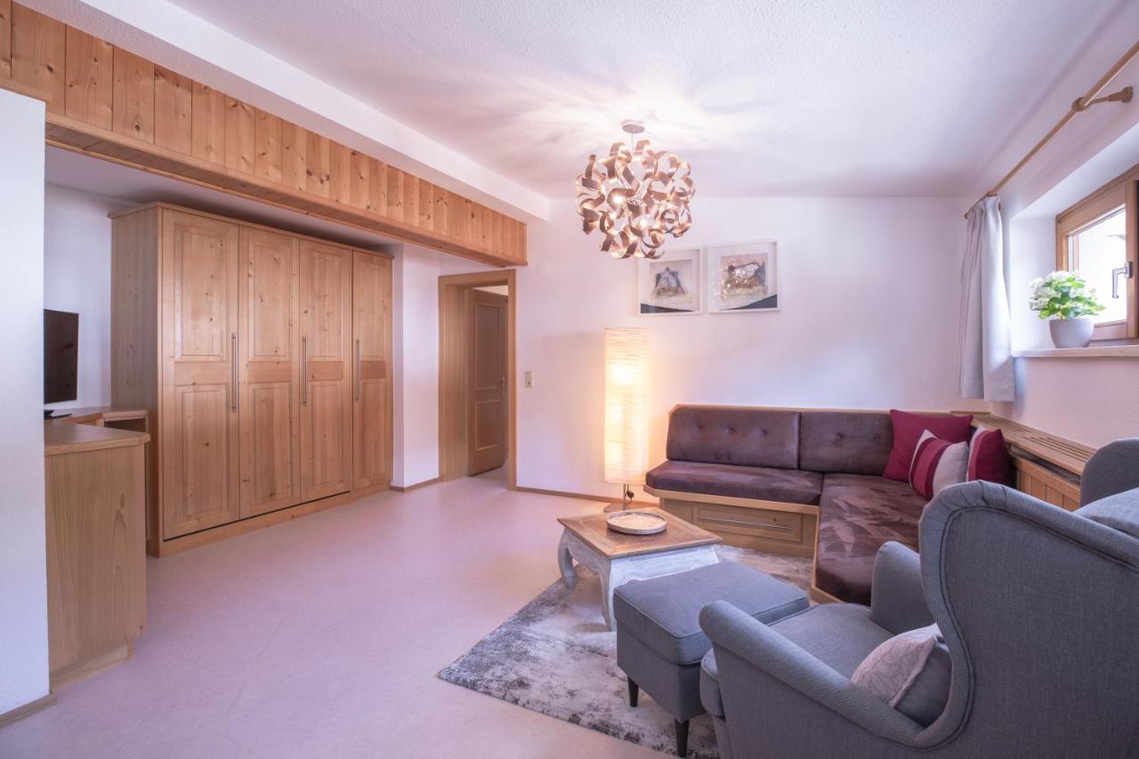 Apartamento Haus Praxmarer Sankt Anton am Arlberg Exterior foto