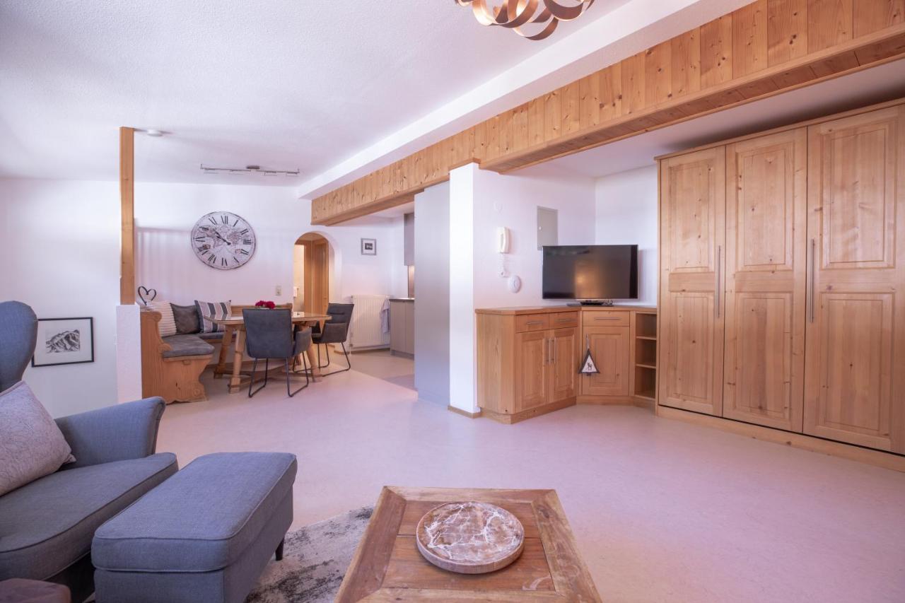 Apartamento Haus Praxmarer Sankt Anton am Arlberg Exterior foto
