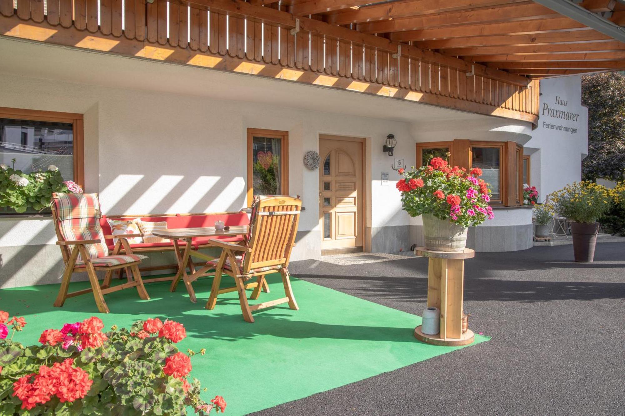 Apartamento Haus Praxmarer Sankt Anton am Arlberg Exterior foto